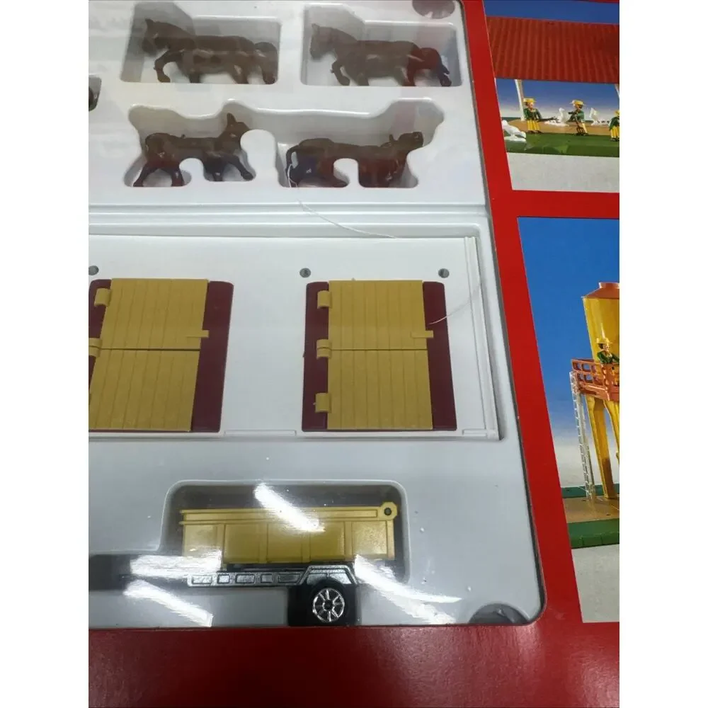 Majorette Majokit France Construction Playset Giant Farm Kit – 200 Pieces New